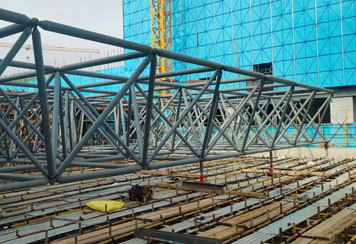 石景山高铁东总部基地2号楼网架